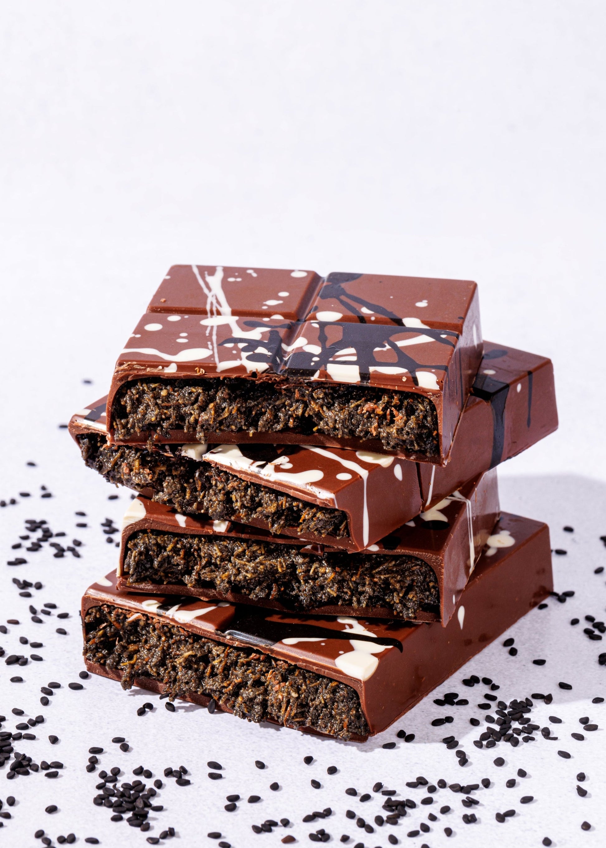 hong kong flavour black sesame crispy milk chocolate by da choco